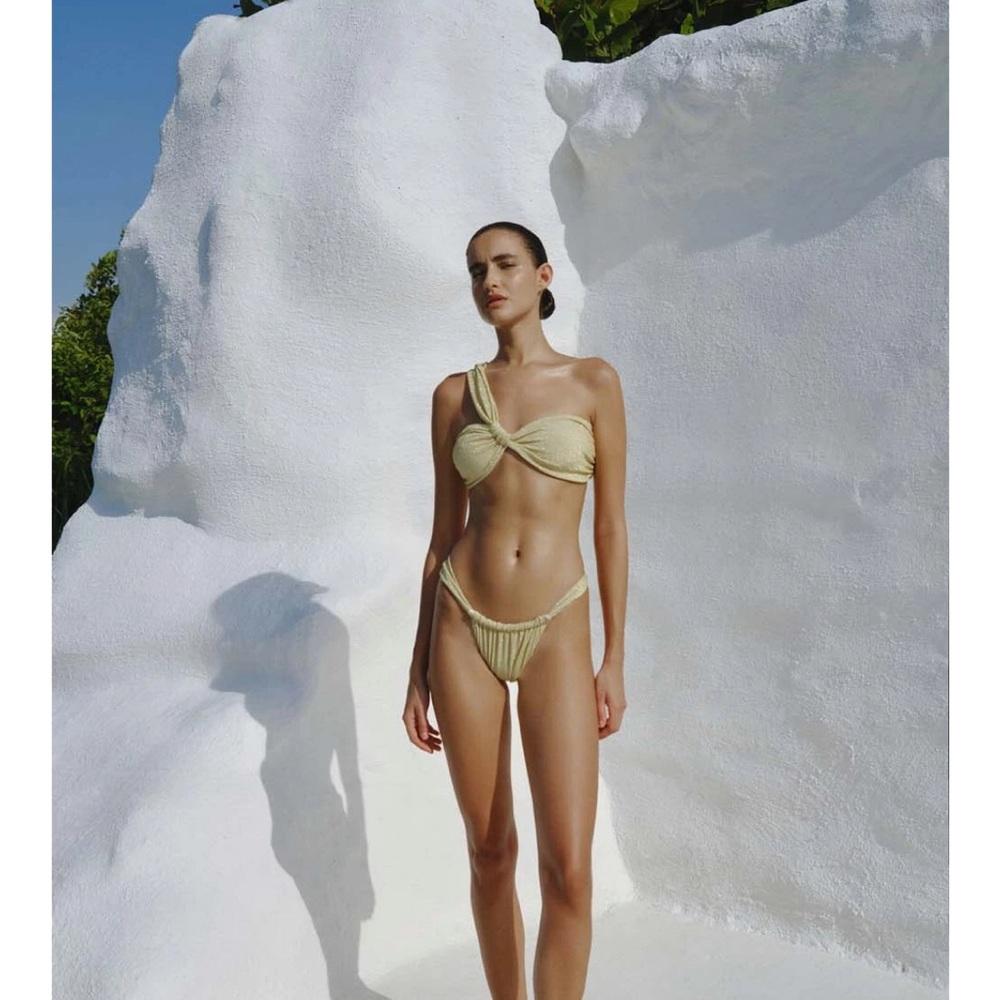Baobab Collection One-Shoulder Pale Yellow Bikini